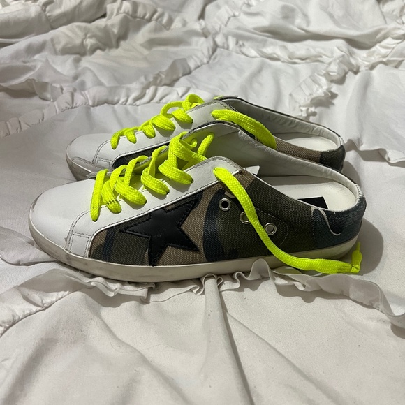 Golden Goose camo with neon laces - Picture 4 of 6